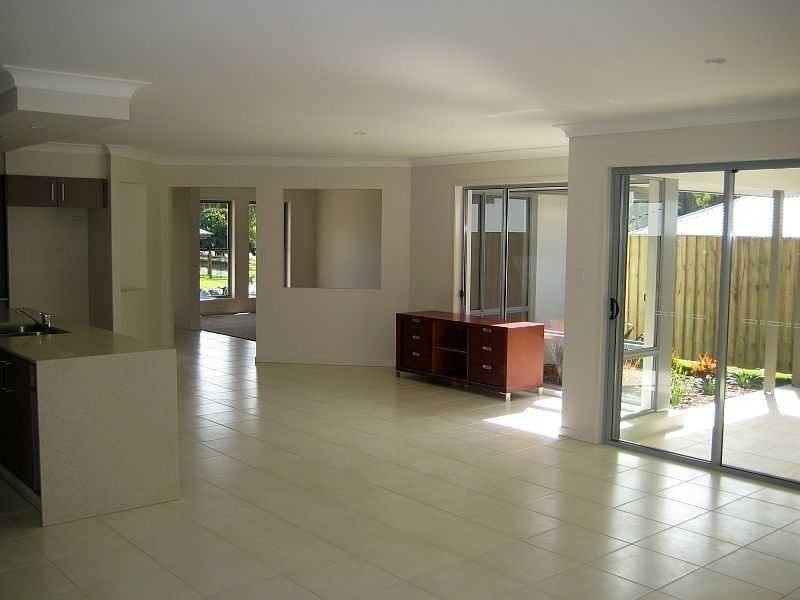 4 Phaeton St, Upper Coomera QLD 4209