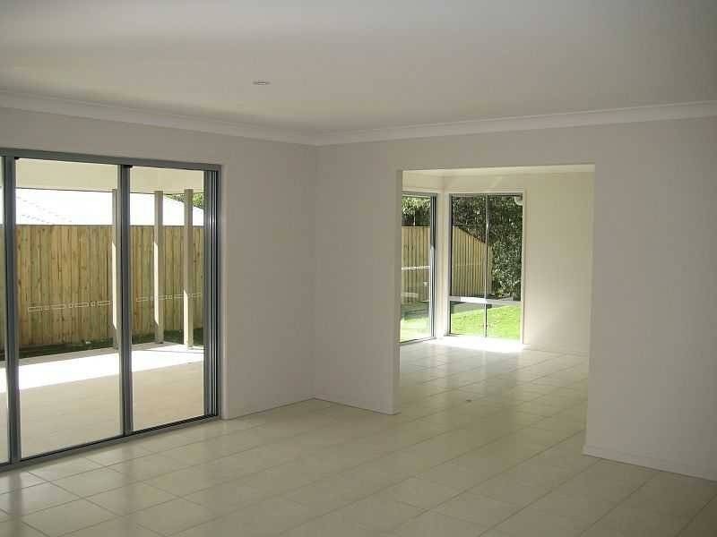4 Phaeton St, Upper Coomera QLD 4209