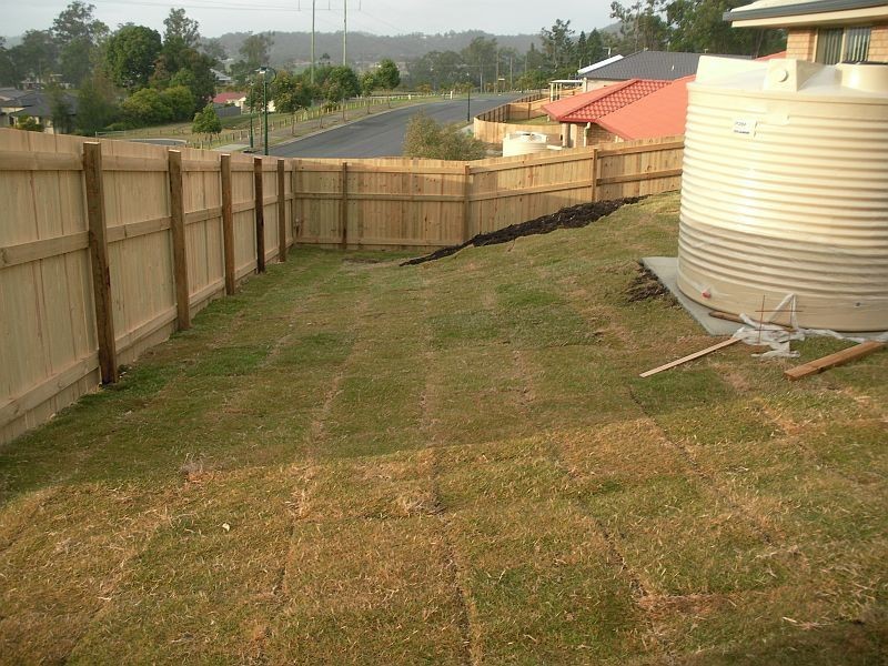 2 Manassa St, Upper Coomera QLD 4209