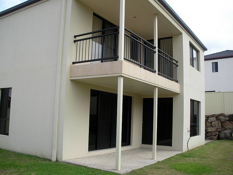9 Rumbold Court, Upper Coomera QLD 4209