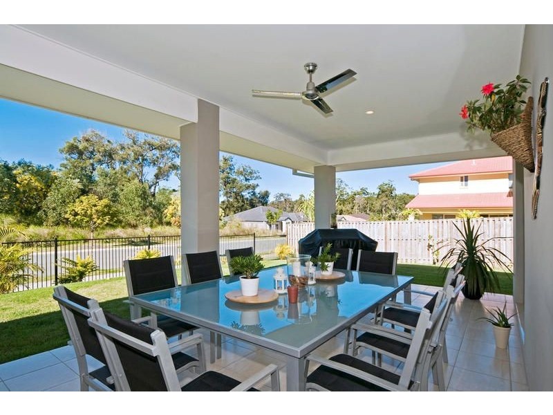 2 REDBAY St, Upper Coomera QLD 4209