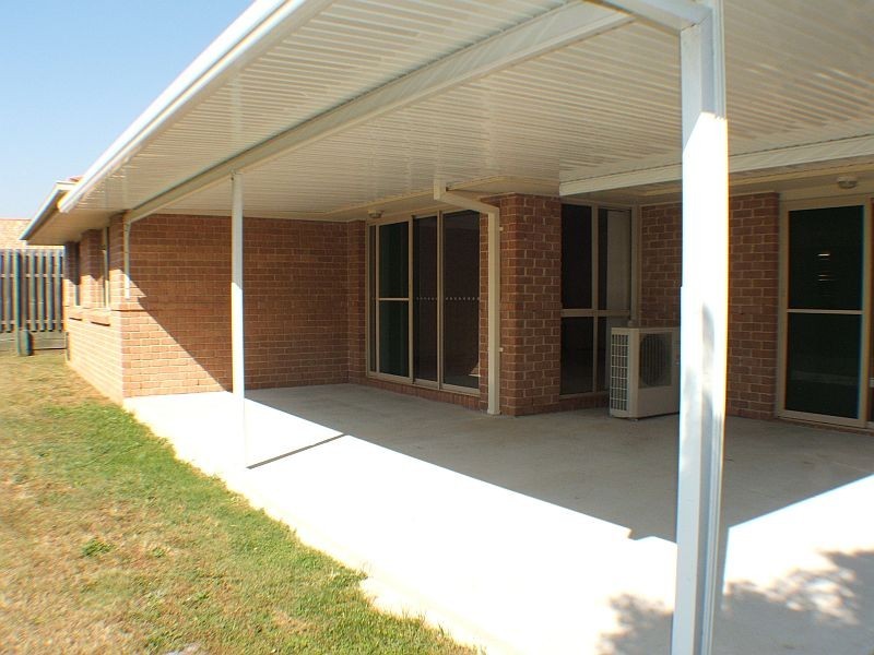 22 River Heights Drive, Upper Coomera QLD 4209