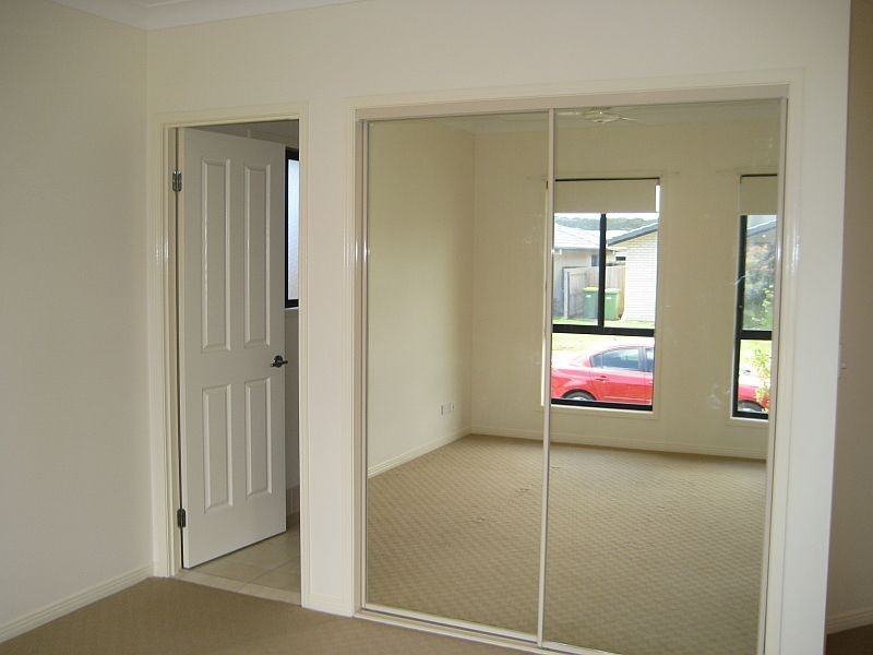 5 Cranberrie Cres, Pimpama QLD 4209