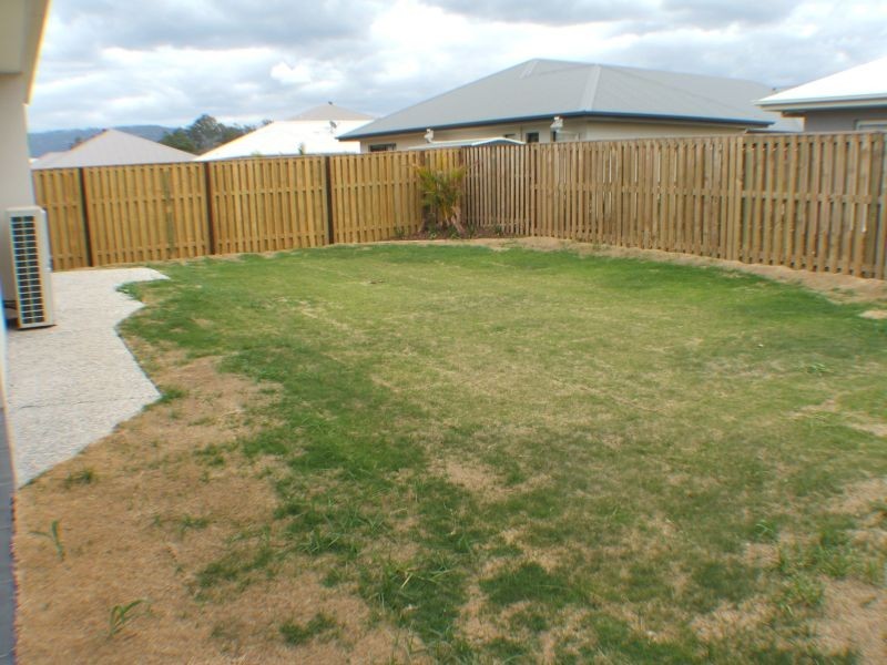 18 Rivermill Tce, Upper Coomera QLD 4209