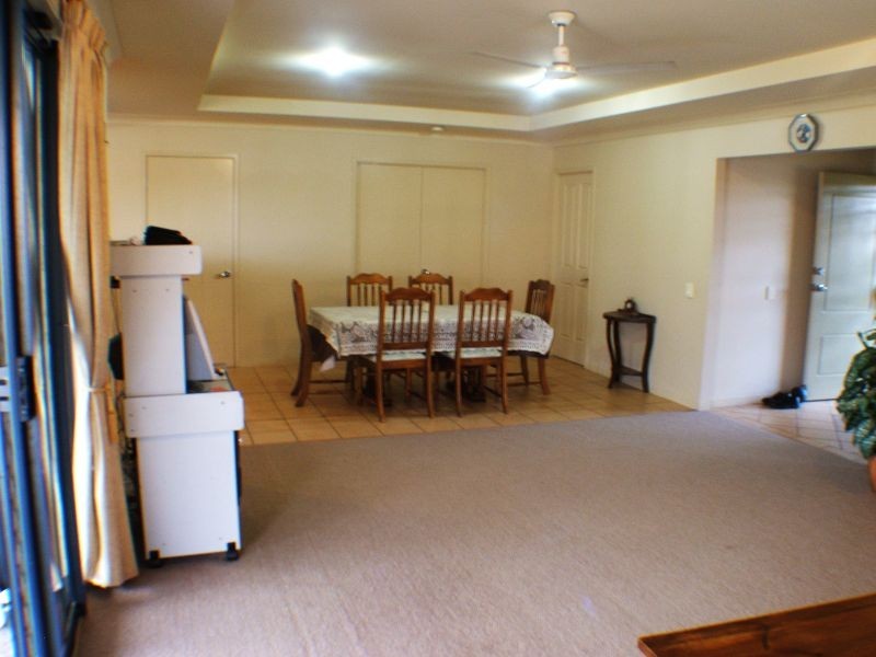 12 Bushgum Cres, Upper Coomera QLD 4209
