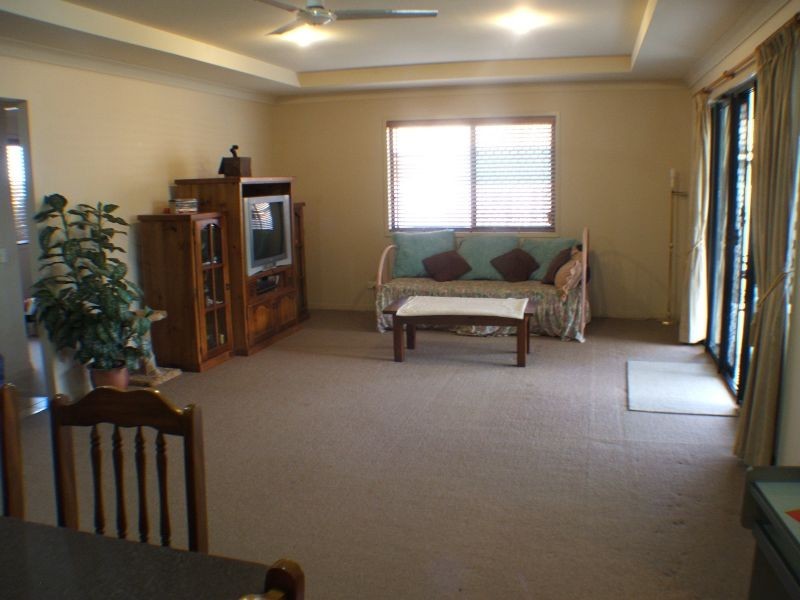12 Bushgum Cres, Upper Coomera QLD 4209