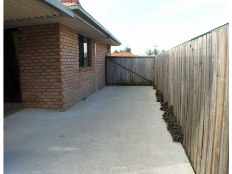 12 Bushgum Cres, Upper Coomera QLD 4209
