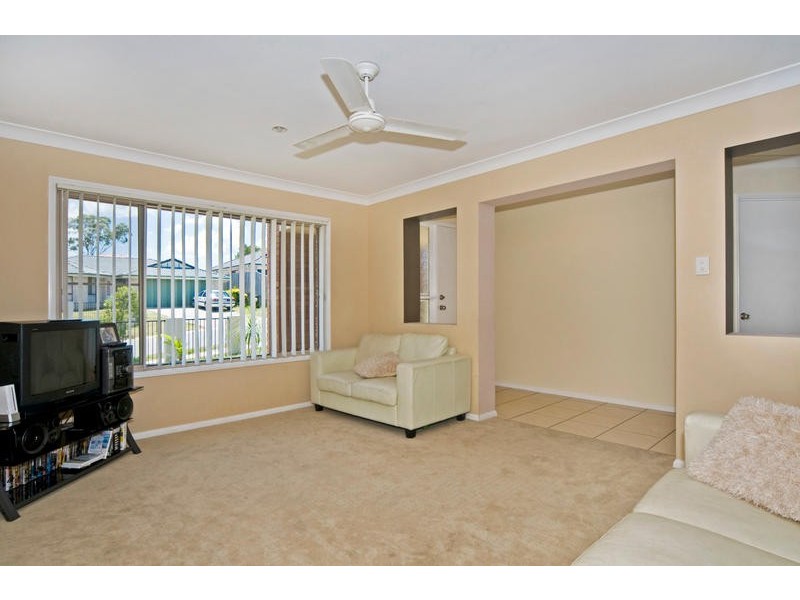 1 Kaizlee Crescent, Upper Coomera QLD 4209