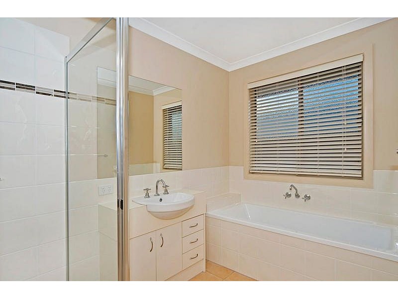 35 Orlando Drive, Coomera QLD 4209