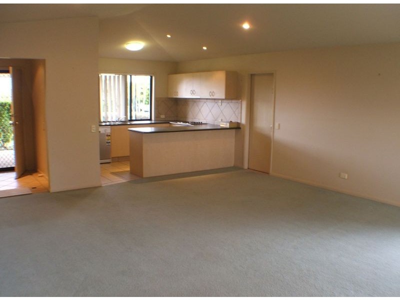 5 Nilkare Crt, Upper Coomera QLD 4209