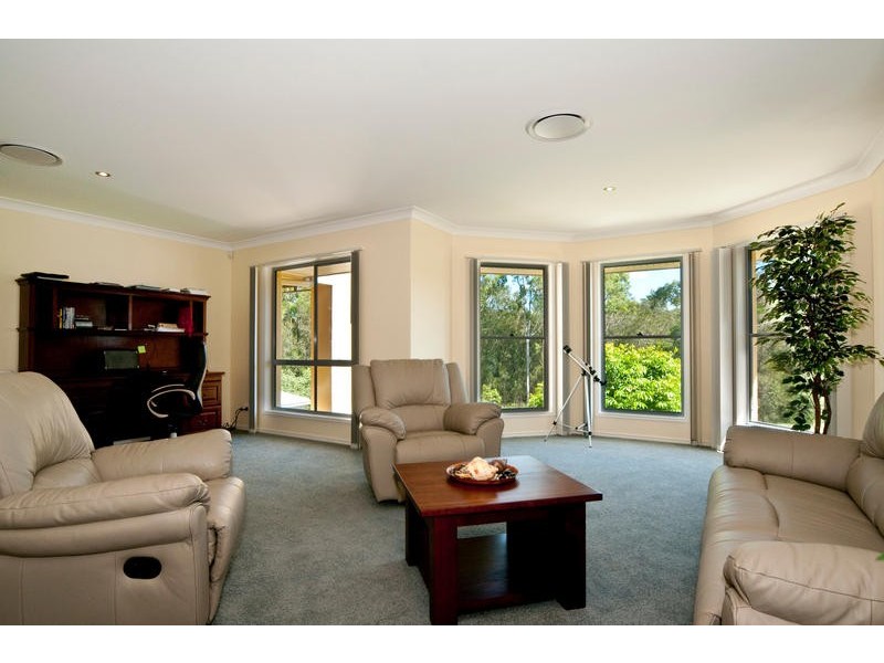 8 Boambillee Dve, Coomera QLD 4209