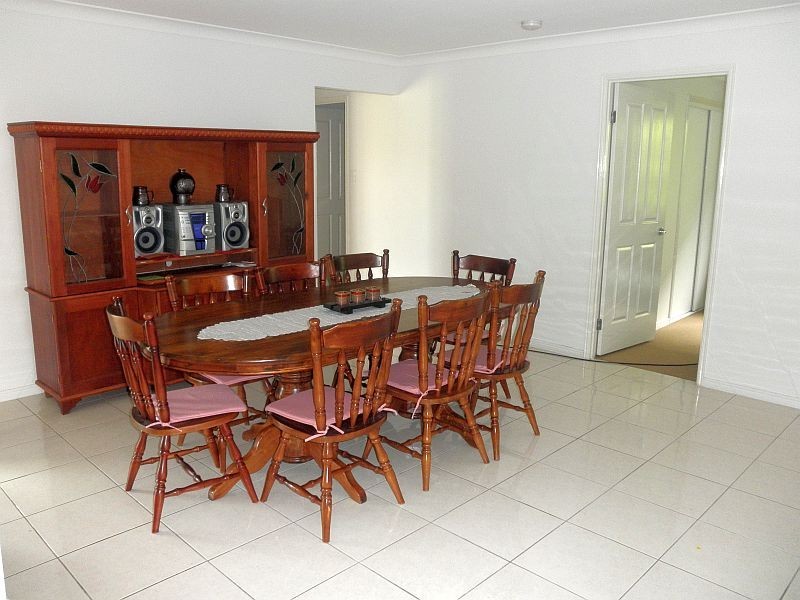 2 Kaizlee Cres, Upper Coomera QLD 4209