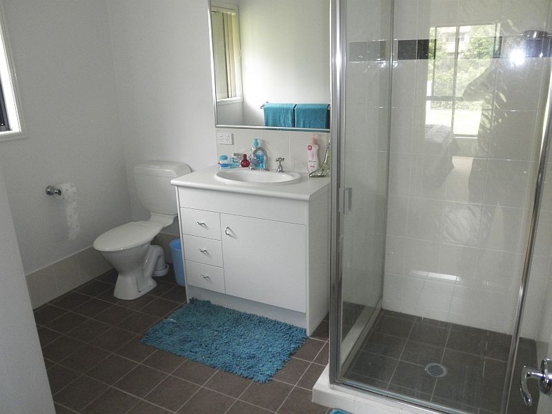 2 Kaizlee Cres, Upper Coomera QLD 4209