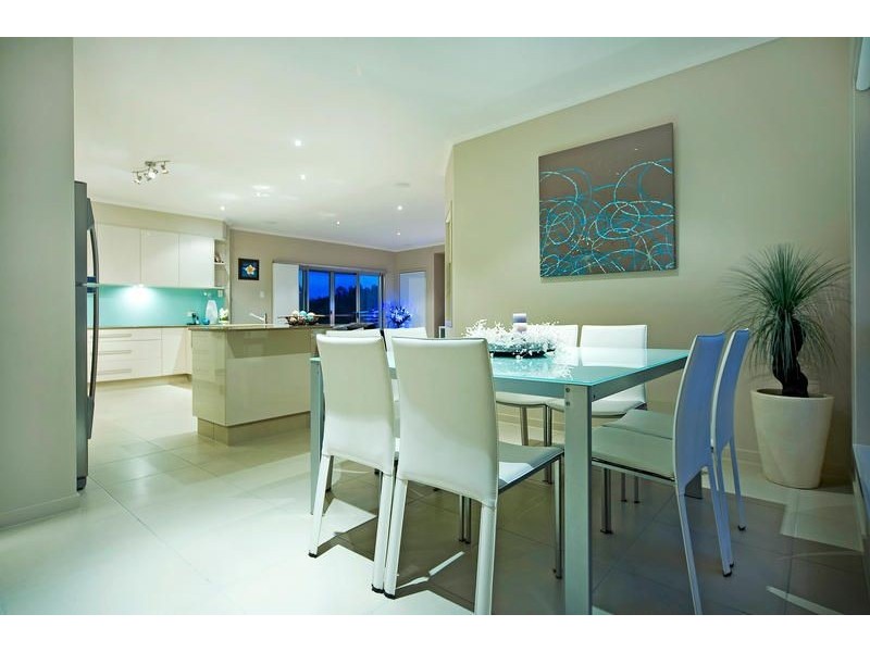 5 Infinity Court, Coomera QLD 4209