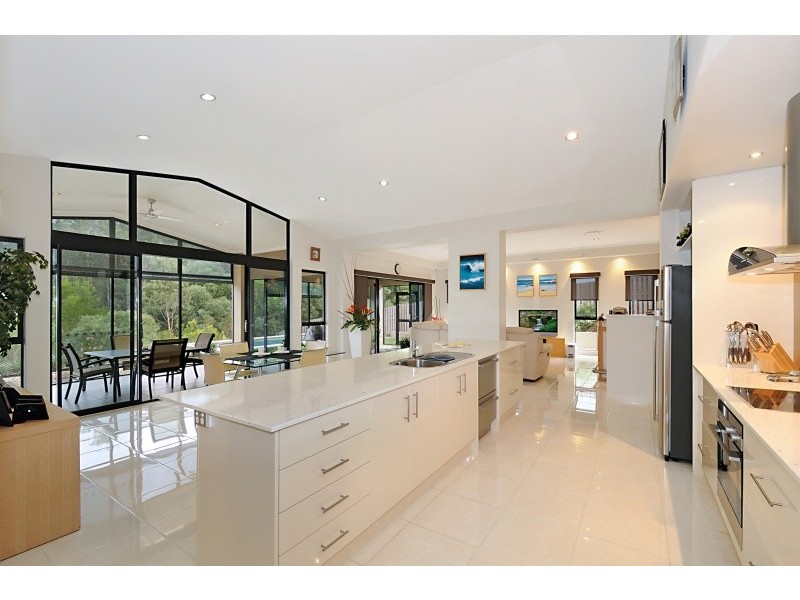 10 Oceanblue Rise, Upper Coomera QLD 4209