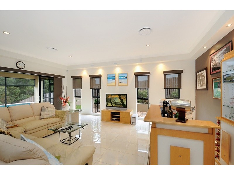 10 Oceanblue Rise, Upper Coomera QLD 4209