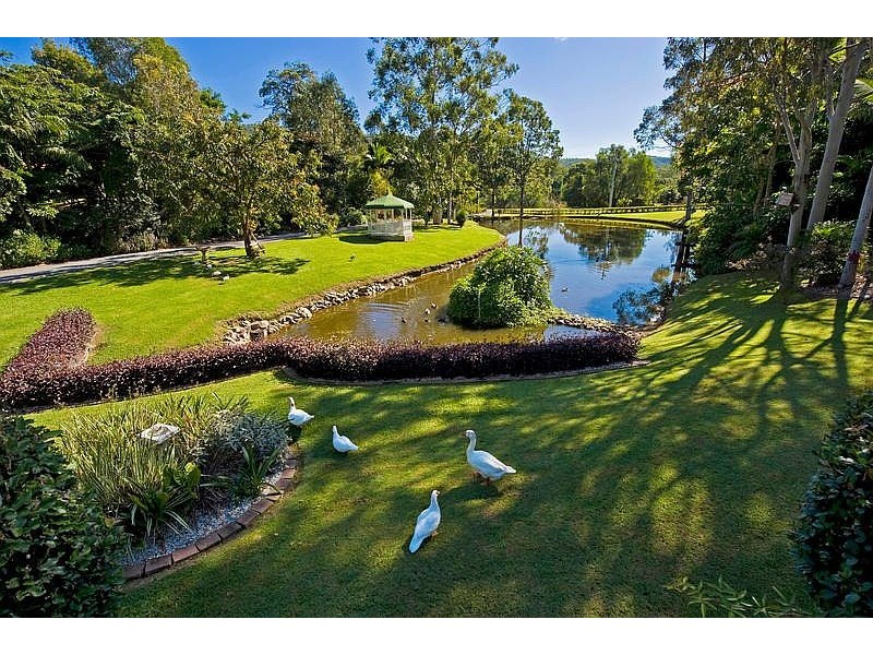 17 Glenview Road, Upper Coomera QLD 4209