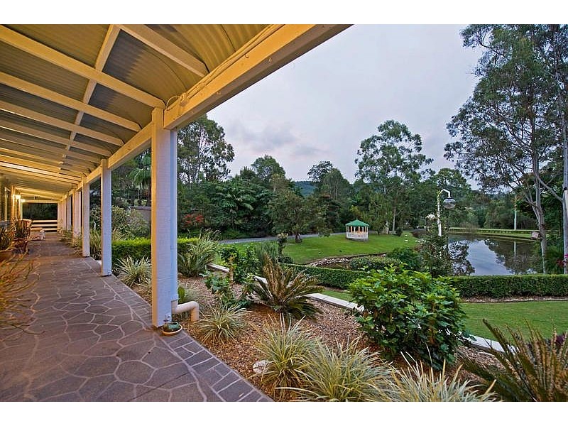 17 Glenview Road, Upper Coomera QLD 4209