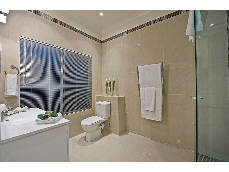 17 Glenview Road, Upper Coomera QLD 4209
