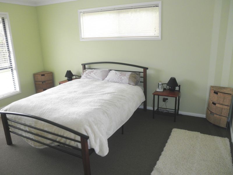 24 Bushgum Dr, Upper Coomera QLD 4209