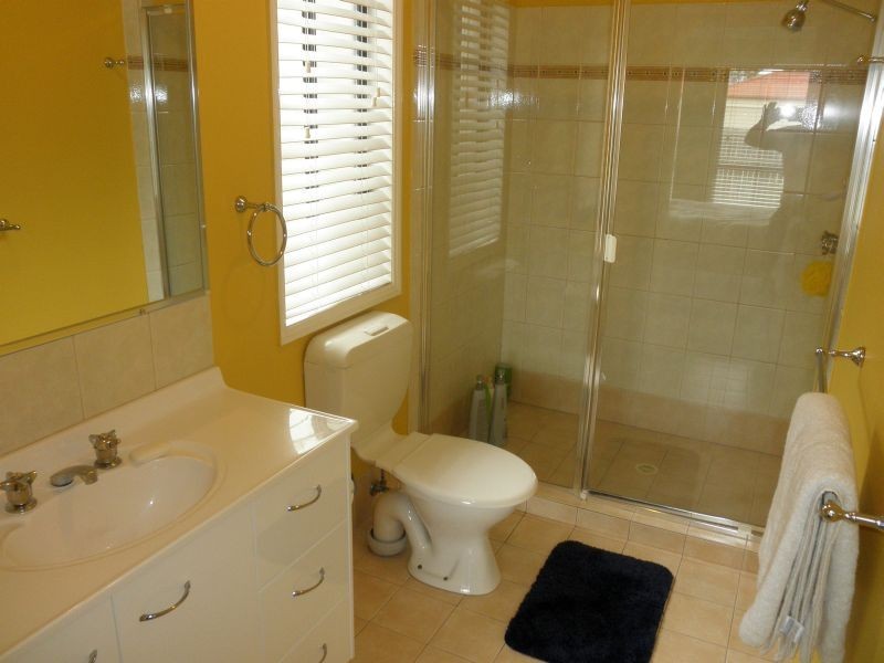 24 Bushgum Dr, Upper Coomera QLD 4209