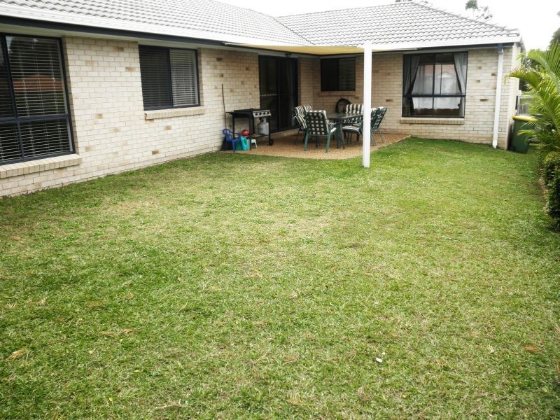 24 Bushgum Dr, Upper Coomera QLD 4209