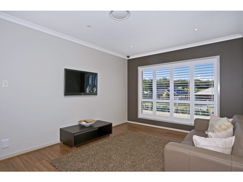 2 Cabriolet Ct, Upper Coomera QLD 4209