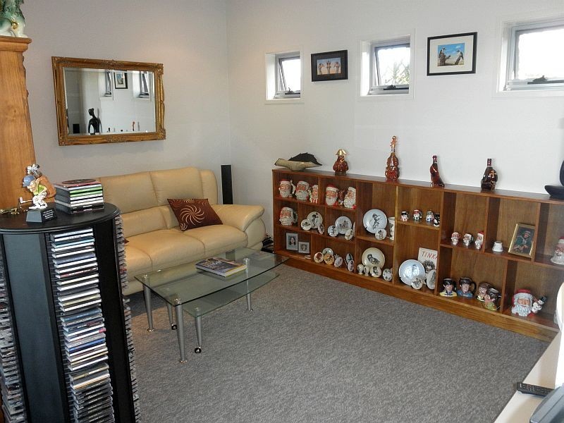 67 Midway Terrace, Pacific Pines QLD 4211