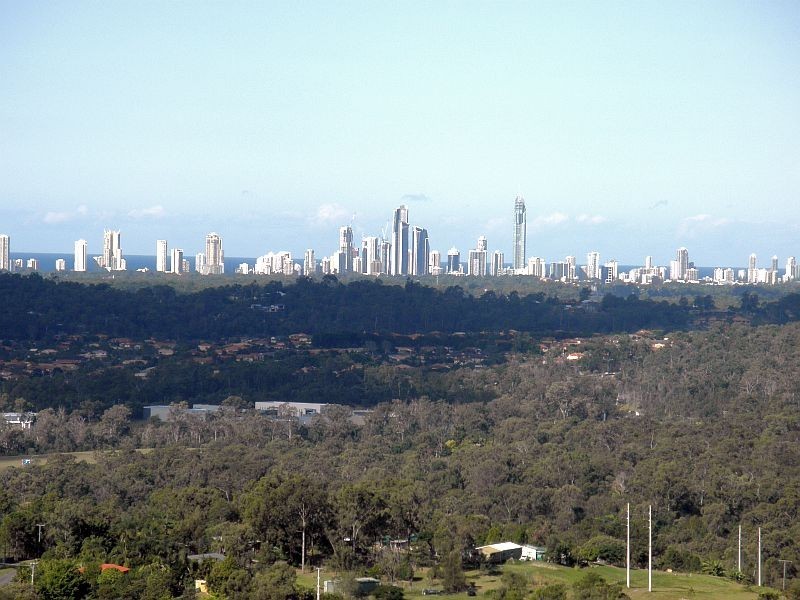 67 Midway Terrace, Pacific Pines QLD 4211