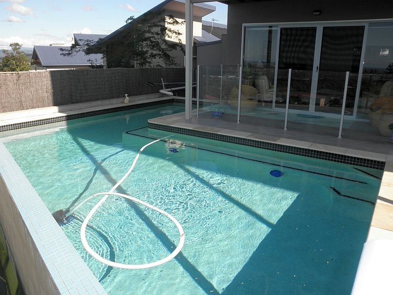 67 Midway Terrace, Pacific Pines QLD 4211