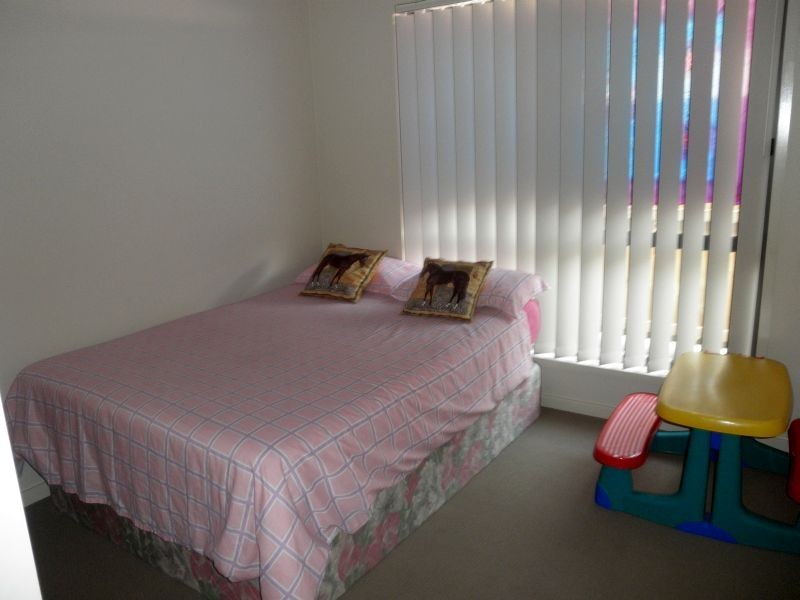 4 Bidmead Cct, Pimpama QLD 4209