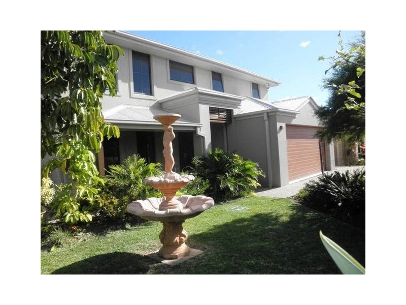 42 Rix Dr, Upper Coomera QLD 4209