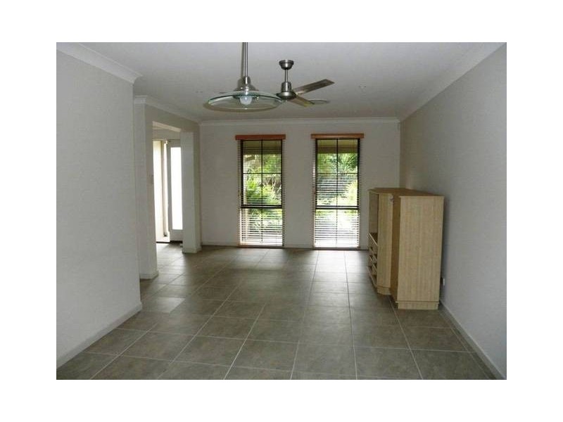 42 Rix Dr, Upper Coomera QLD 4209
