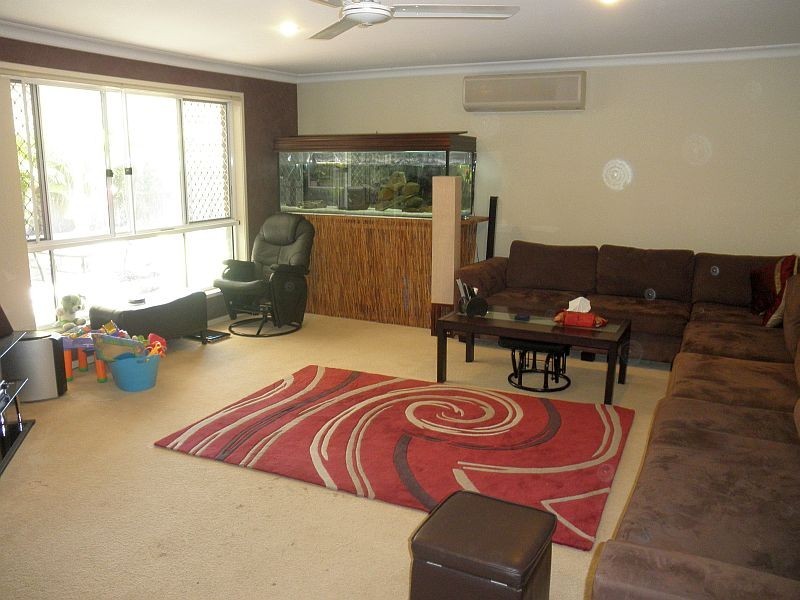 30 Glentree Ave, Upper Coomera QLD 4209