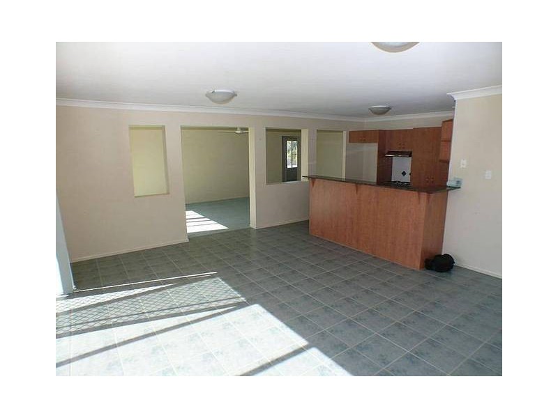 3 Salisbury St, Upper Coomera QLD 4209