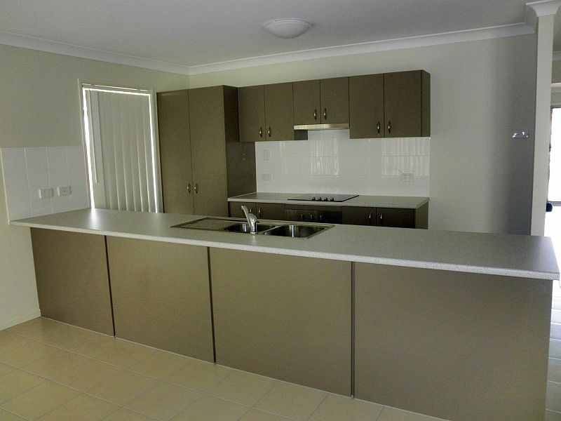 2 Bellagio Cres, Coomera QLD 4209