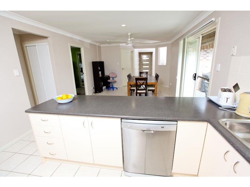 4 Trillers Ave, Coomera QLD 4209