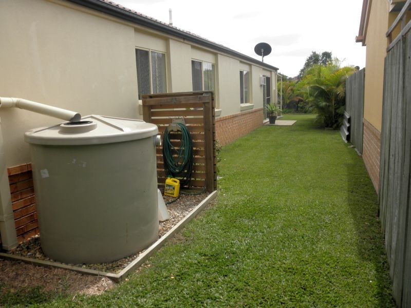 18 Axis Close, Upper Coomera QLD 4209