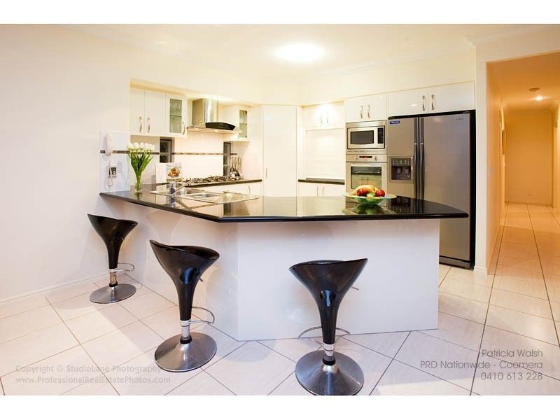 12 Rainbow Cct, Coomera QLD 4209