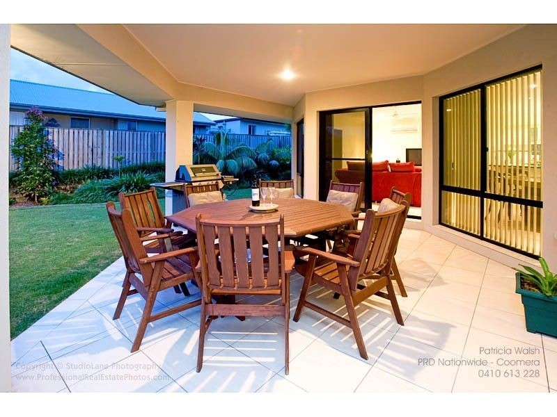12 Rainbow Cct, Coomera QLD 4209