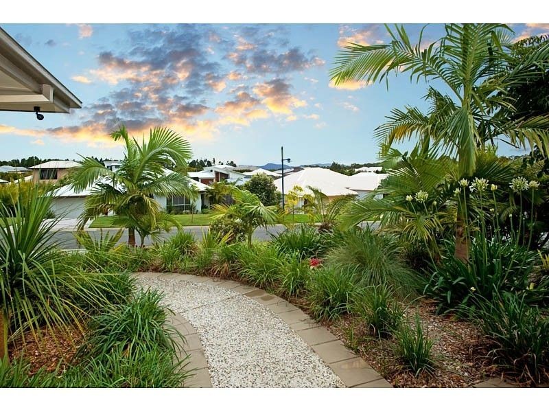 12 Rainbow Cct, Coomera QLD 4209