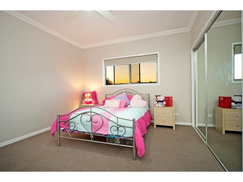 5 Ruthean Cct, Coomera QLD 4209