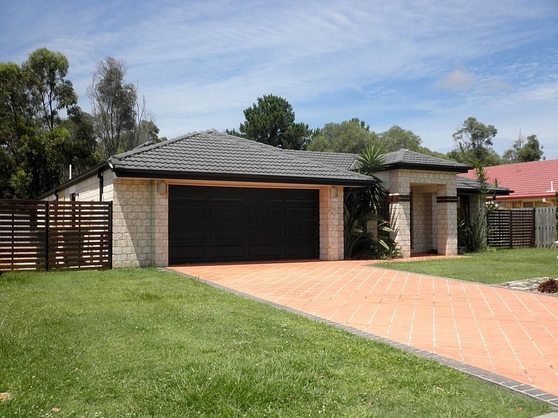 15 Old Kent Rd, Upper Coomera QLD 4209