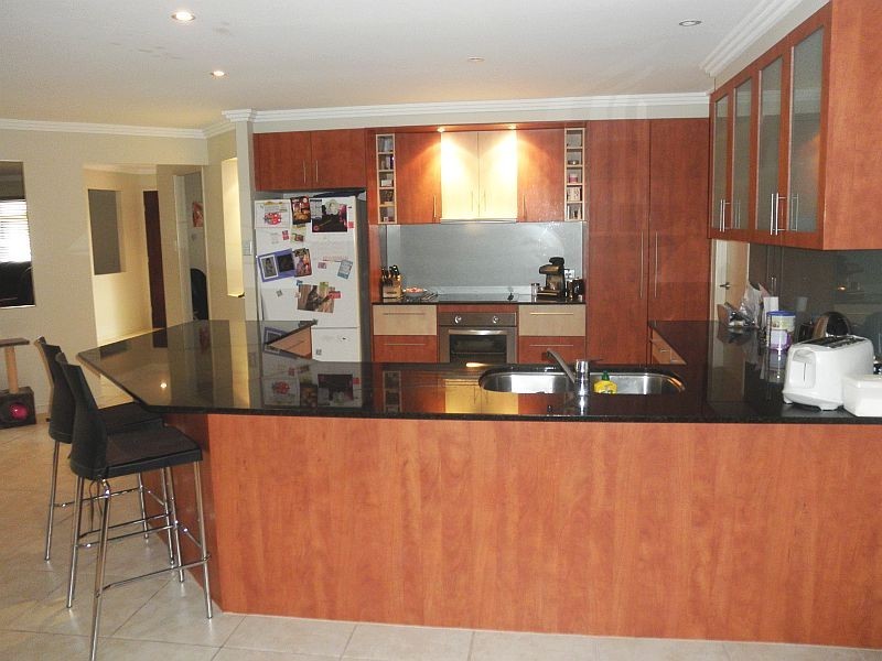 15 Old Kent Rd, Upper Coomera QLD 4209