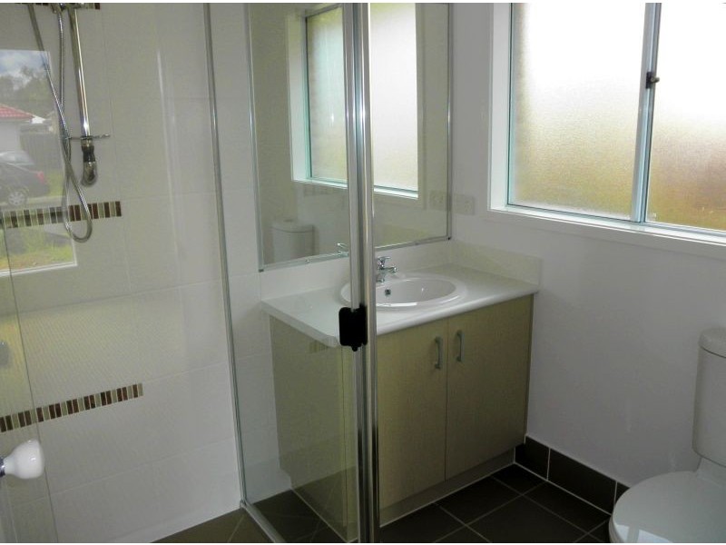 4 Cessna St, Upper Coomera QLD 4209
