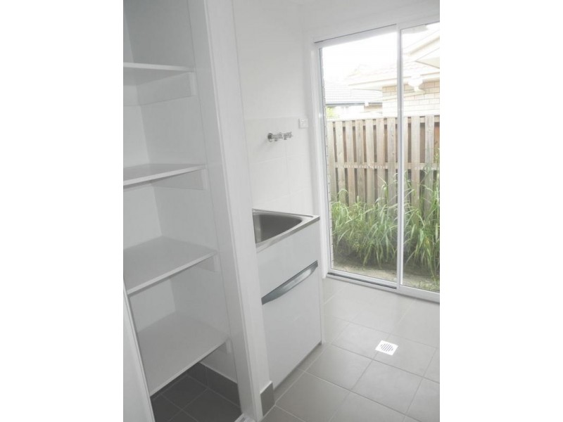 4 Cessna St, Upper Coomera QLD 4209