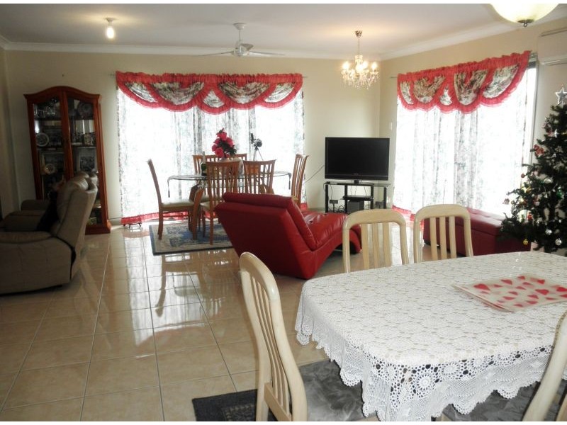 7 Glasswing Dr, Upper Coomera QLD 4209