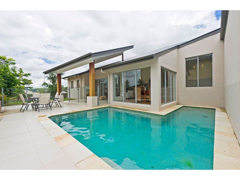 24 Rainlily Cres, Upper Coomera QLD 4209