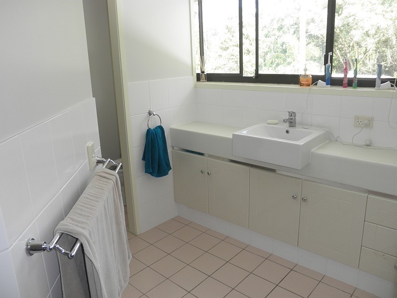 44 Kriedeman Rd, Wongawallan QLD 4210