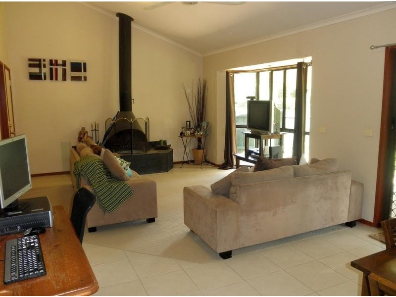 3 Fleur Crt, Upper Coomera QLD 4209